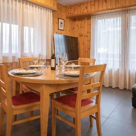 Lejlighed Eaux-vives 201 By Interhome *