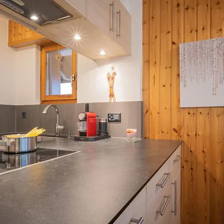 Lejlighed Eaux-vives 201 By Interhome *