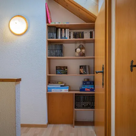 Eaux-vives 201 By Interhome Lejlighed